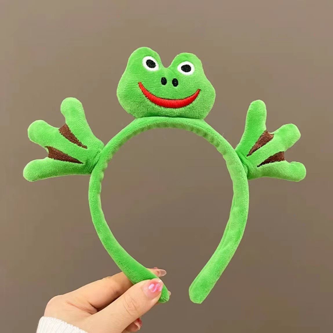 Caricatura verde rana correa de cabello mujer nuevo lindo gran ojo correa de cabello lavar la cara correa de cabello máscara de Navidad tocado