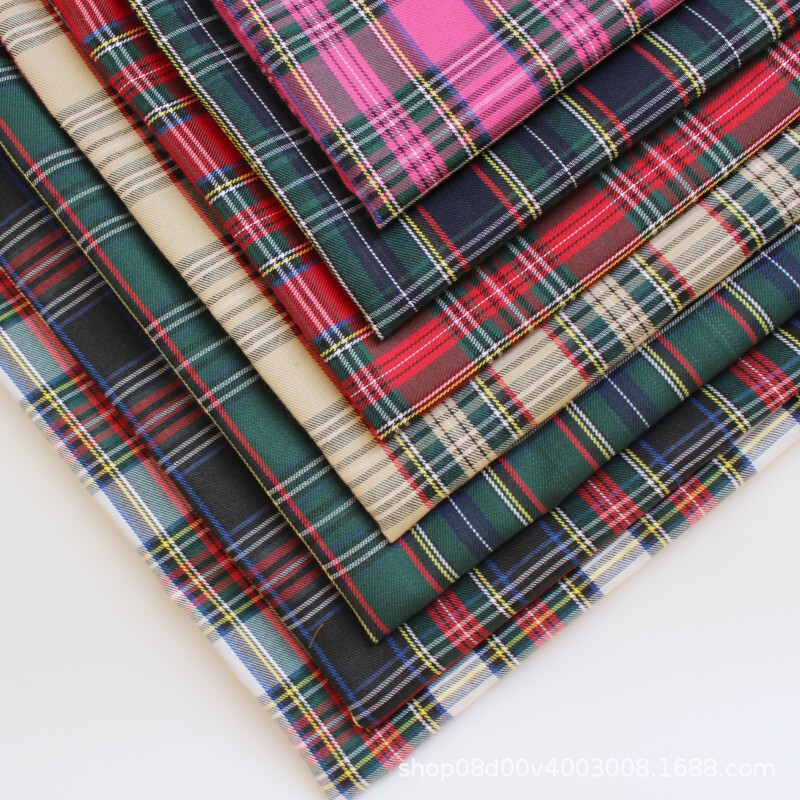All polyester yarn-dyed jacquard plaid fabric red green pink plaid fabric twill non-elastic fabric for foreign trade