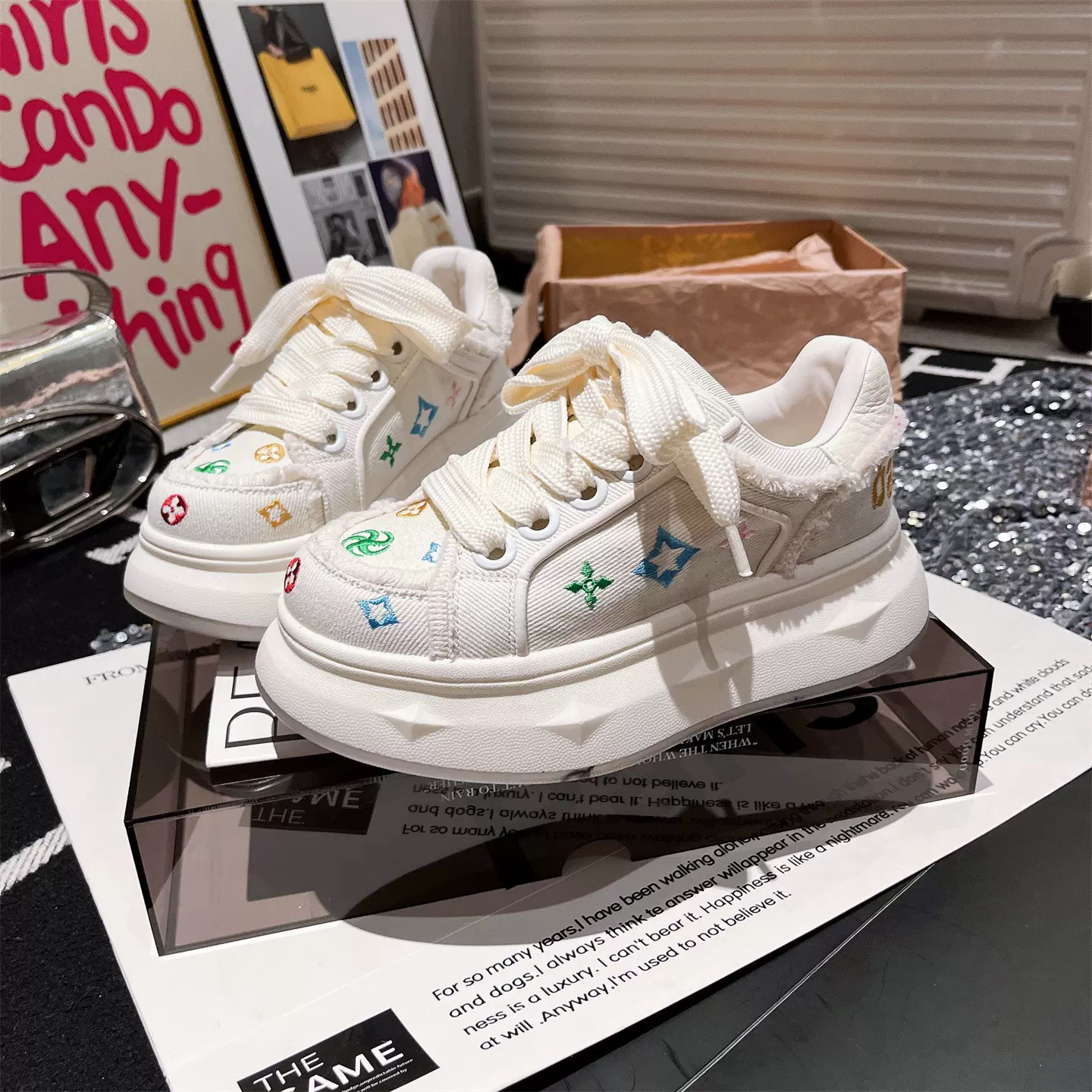 明星刺绣帆布鞋厚底松糕休闲鞋板鞋面包鞋增高小个子6cm小白鞋女