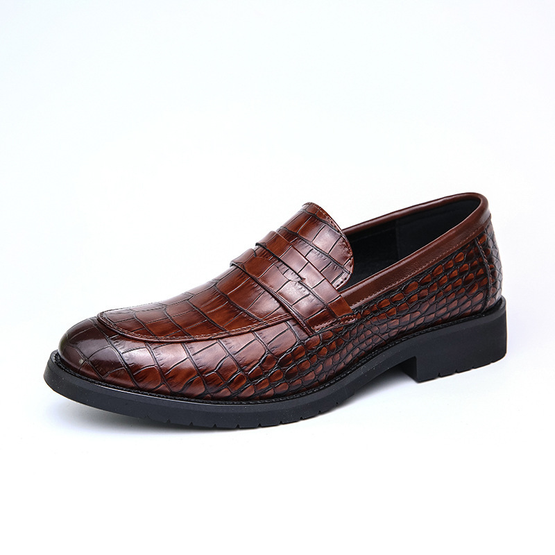 2024 cuatro estaciones de moda casual zapatos de hombre jóvenes zapatos de cuero británicos de punta un pie zapatos de club nocturno zapatos de peluquería