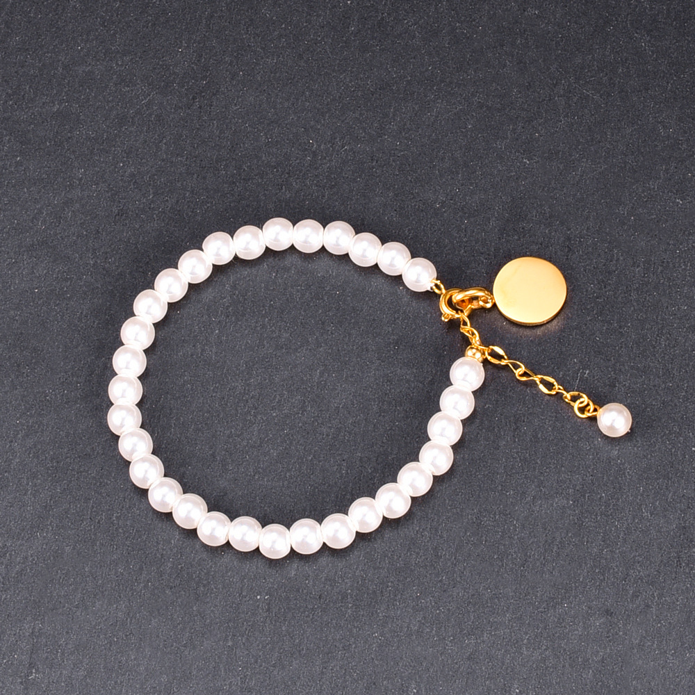 S22 Japanese and Korean Temperamental Fu Character Round Brand Shell Pearl and Pearl Bracelet Trendy Female Slingshot Buckle Blessing Card Hand Jewelrypicture6