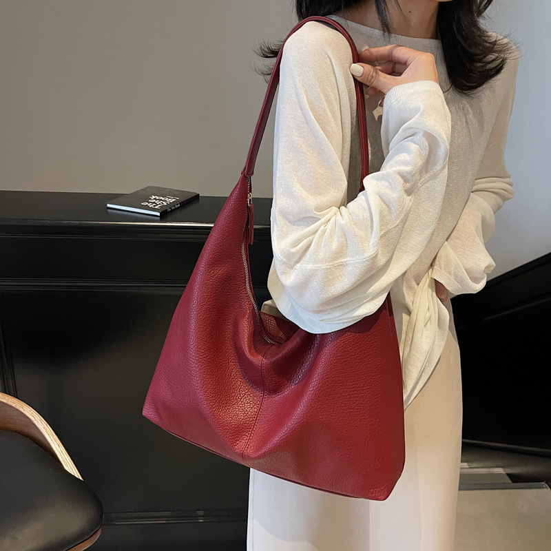 Casual de cuero suave de gran capacidad bolso de brazo para mujeres 2024 nueva textura versátil bolso de hombro de alta calidad bolso de viaje de trabajo
