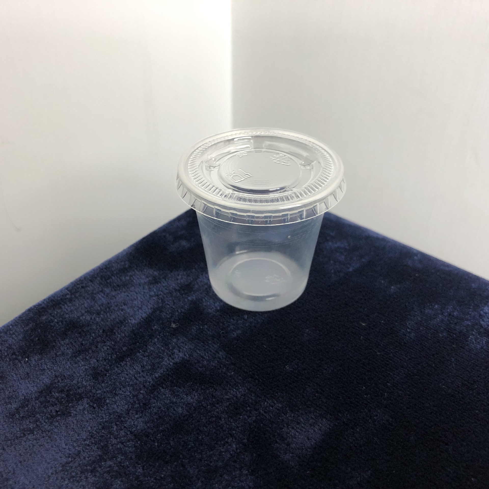 Embalaje desechable para llevar salsa de Chile dividida engrosada con tapa vinagre condimento salsa de inmersión caja de salsa de sabor de prueba redonda