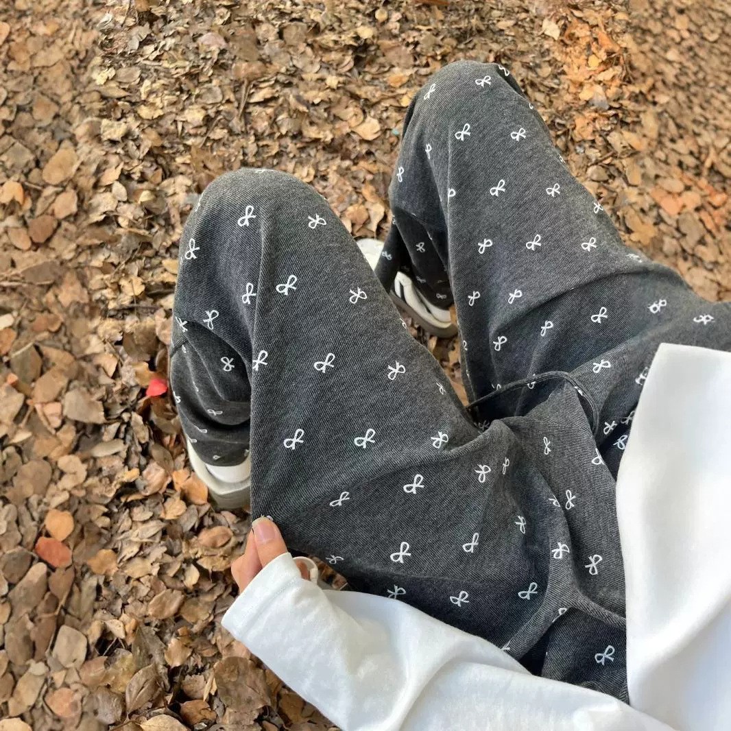 Kitty Cat Mochi Pants Printed Pants for Girls, Lazy and Relaxed Wide-Leg Pants with Elastic Waist, Straight-Leg Walking Pants