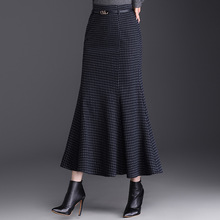 格子半身裙女中长款2025冬季新款高腰加厚鱼尾裙气质百搭包臀裙子