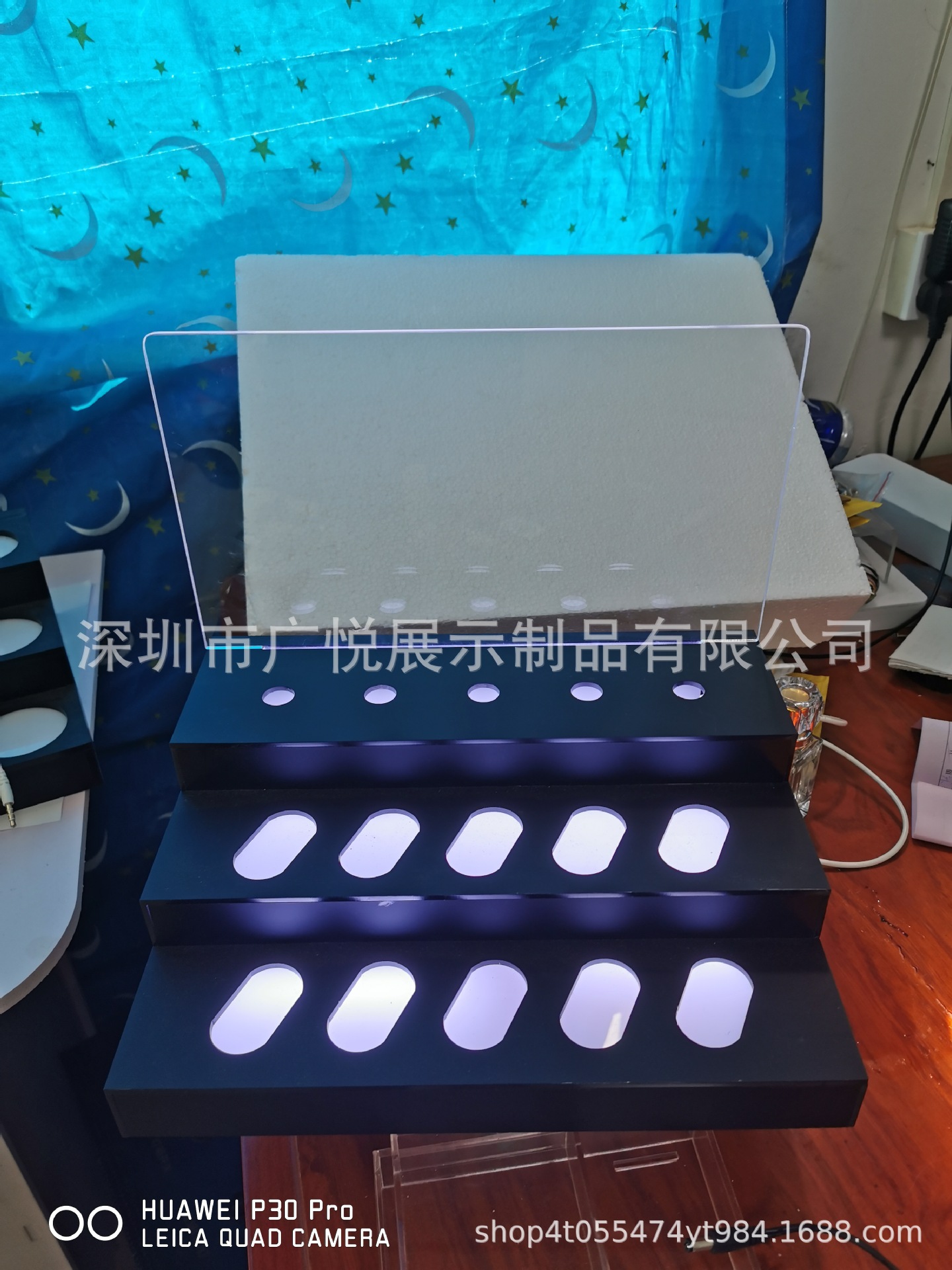 亚克力展示架充电宝电子产品展示架压克力电子产品展架