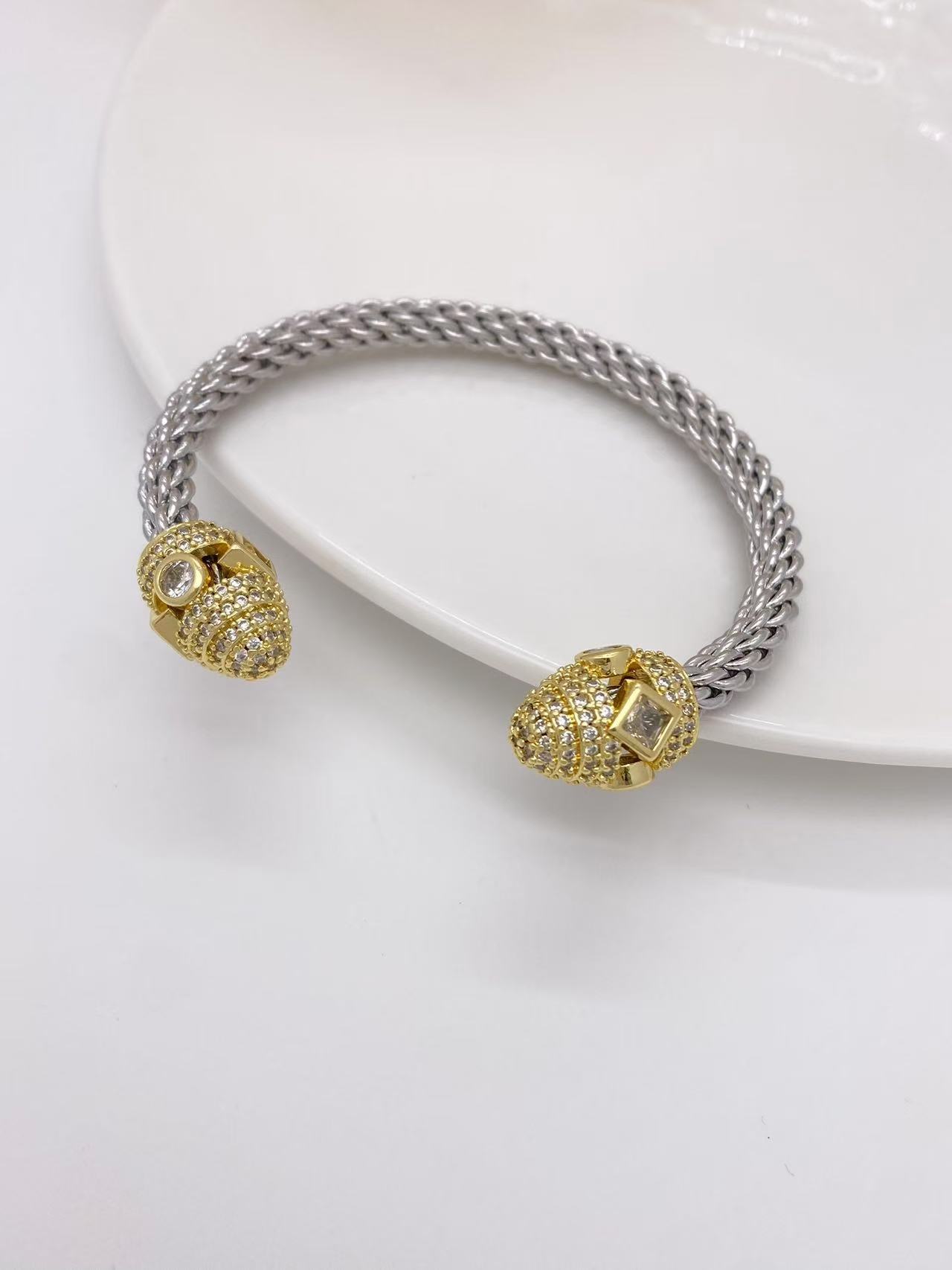 화이트 골드+골드 브레이슬릿