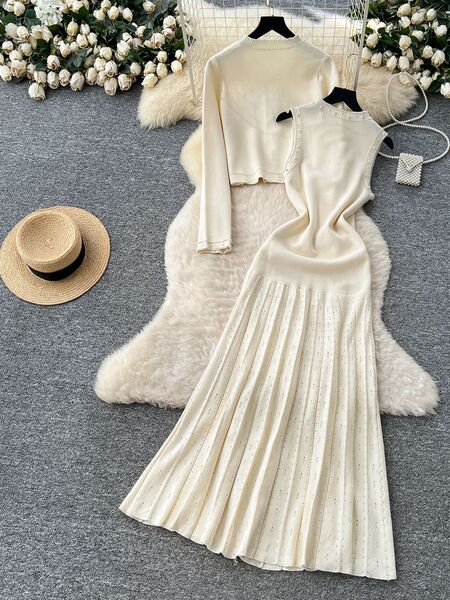 Elegant set pearl