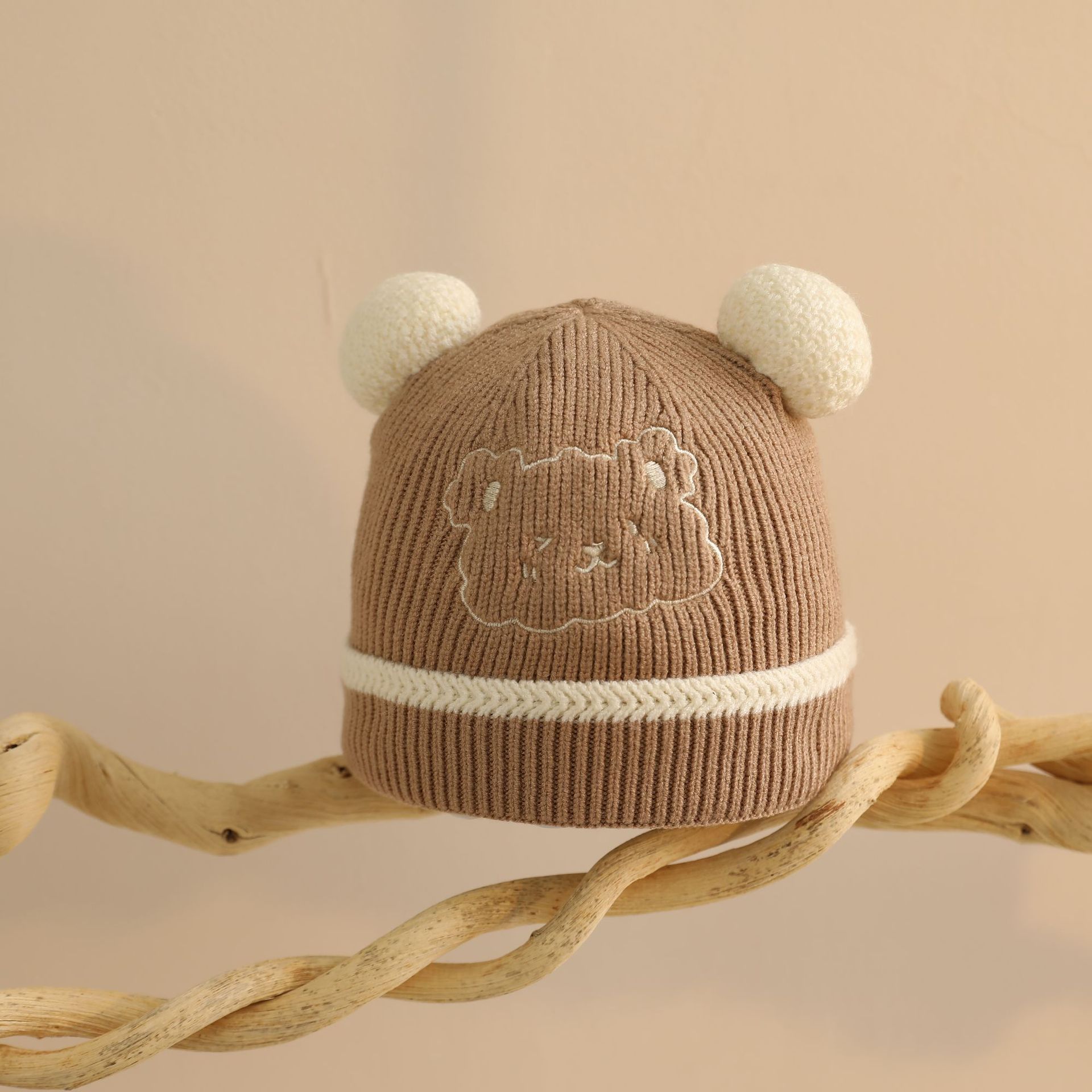 Sombreros para bebés otoño y invierno, sombreros calientes para bebés, sombreros de punto a prueba de viento de primavera y otoño, nuevos sombreros para oídos de oso