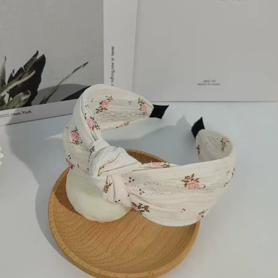 Temperamento de moda, diadema anudada superior de cráneo alto, diadema de todo fósforo de sentido simple y avanzado, diadema de temperamento floral, accesorios para el cabello