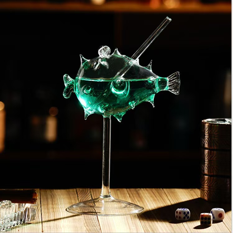 Creative glass cocktail wineglass for living room