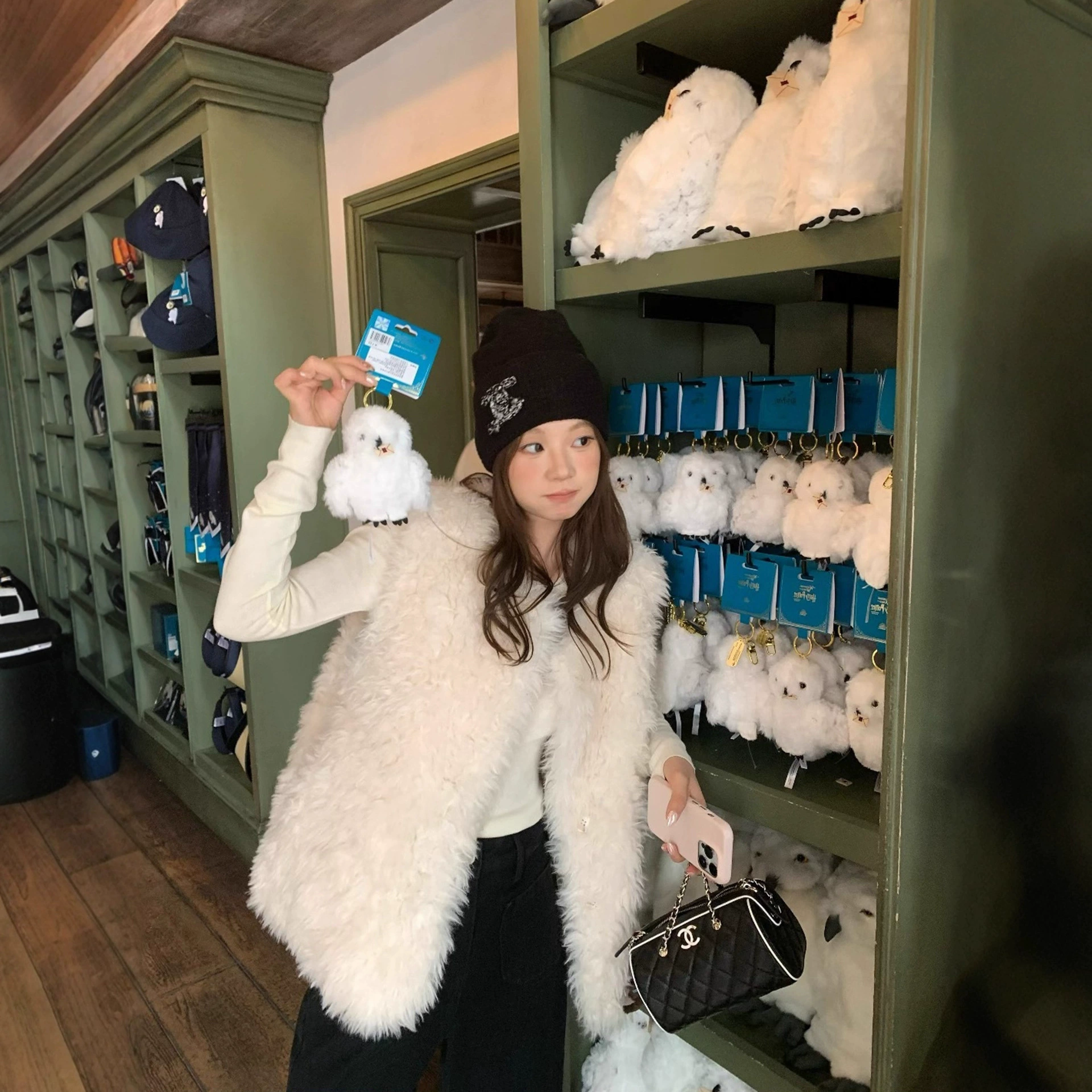 Пушистый жилет для женщин, новинка осени-зимы 2025, в корейском стиле, высококачественный меховой жилет-пальто