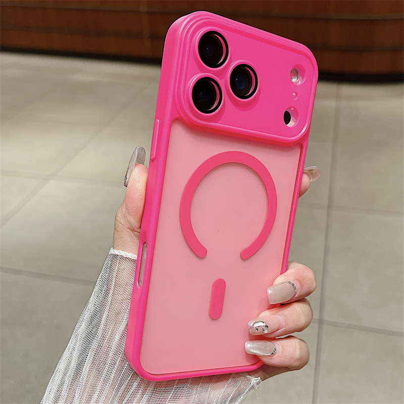 Aplicable para iPhone17pro escudo de succión magnética para teléfonos móviles de silicona 16promax cinta de esmerilado lente cubierta protectora de película