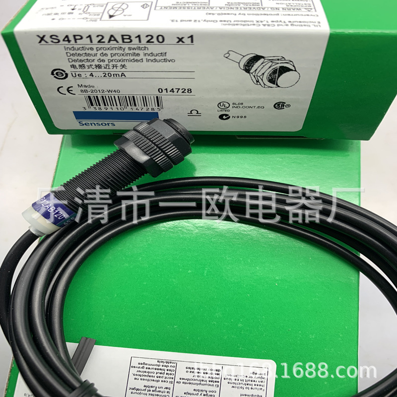 M12 带线 现货全新XS4P12AB110 XUB5ANANM12 XS4P12NA340接近开关