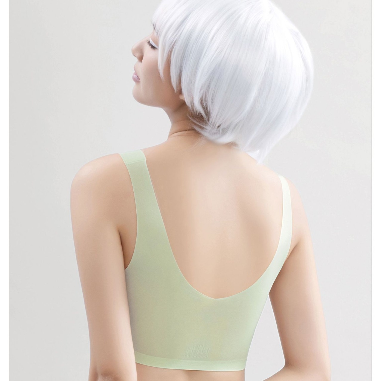 Venta directa de fábrica comercio electrónico transfronterizo sudeste asiático Vietnam Tailandia damas sin costuras fruncido lateral ancho correa de hombro sujetador