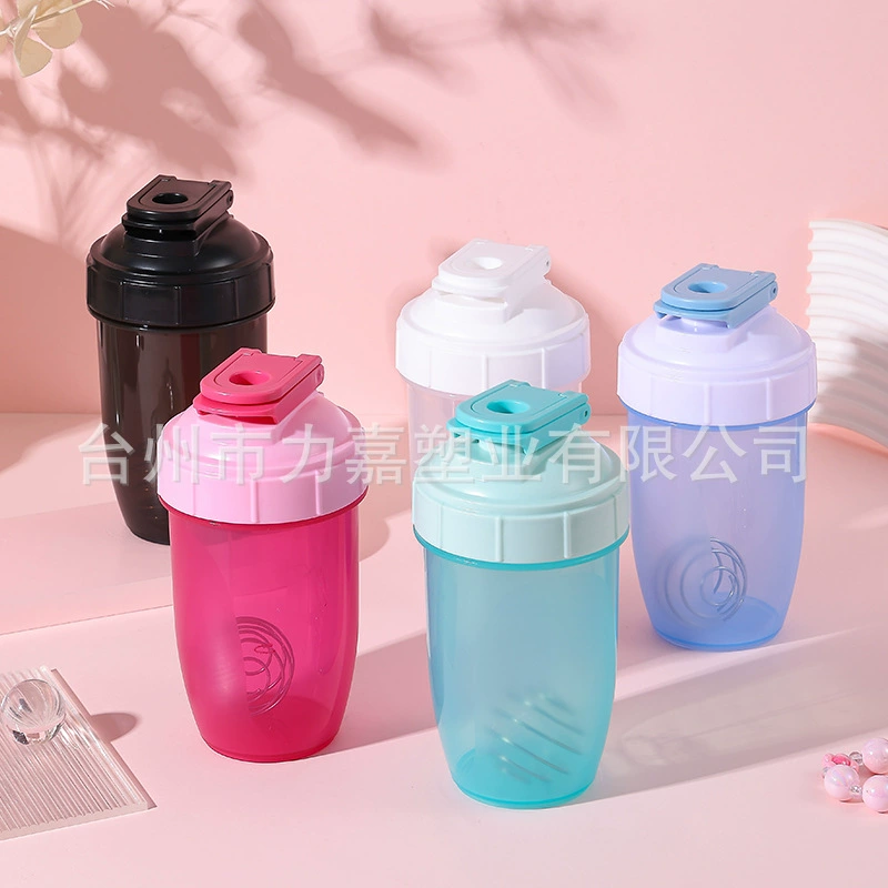 2025 Новый фитнес-шейкер 500 мл, портативная спортивная бутылка для воды с мерной шкалой, матовая портативная чашка для смешивания