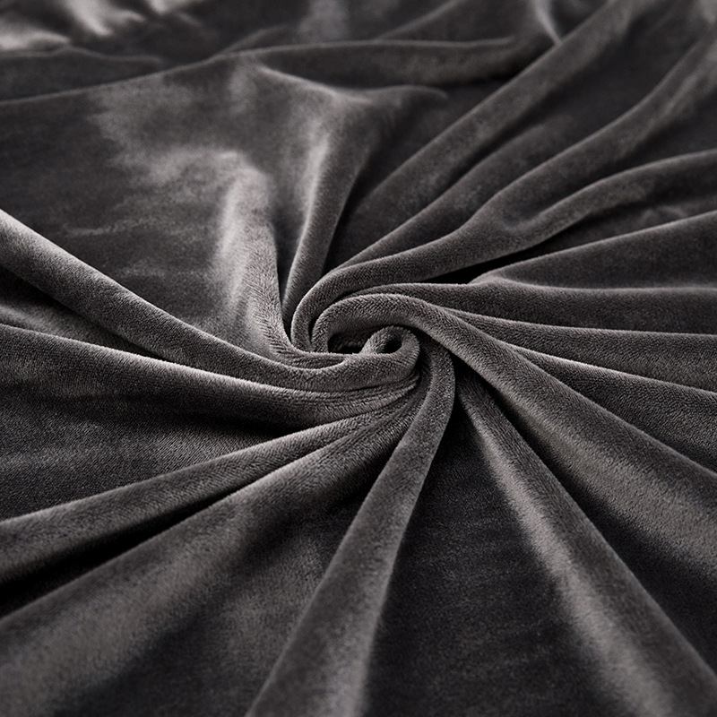 Copridivano elasticizzato in velluto con copertura completa_voghion.com