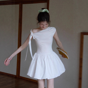 ��ɫб��ϵ�������B��ȹŮ��С����Ů�L�o�了�s���|�@��a�ֶ�ȹ