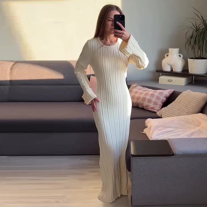 2025 Autumn New European and American Amazon Cross-Border Foreign Trade Women's Elegant Round Neck Slim Fit Plain Knitted Dress