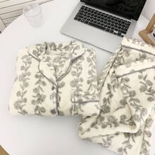 ins��ϵС��˯��Ů�ﶬ��2023���¿�ɺ���q�Ӻ��m�q�Ҿӷ����b