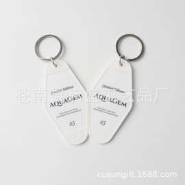亚马逊temu25 菱形酒店房卡钥匙扣塑料号码牌行李牌彩色外贸批发