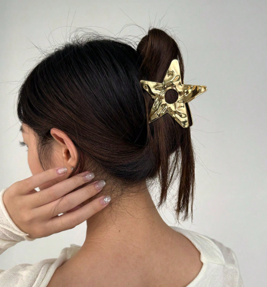 Strassenmode Frau Stern Metall Überzug Haarkrallen display picture 1