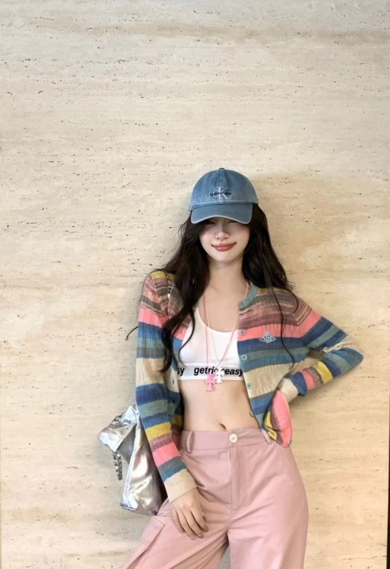 Empress of the West Dopamine Embroidered Logo Knit Cardigan, Comfortable and Versatile to Wear