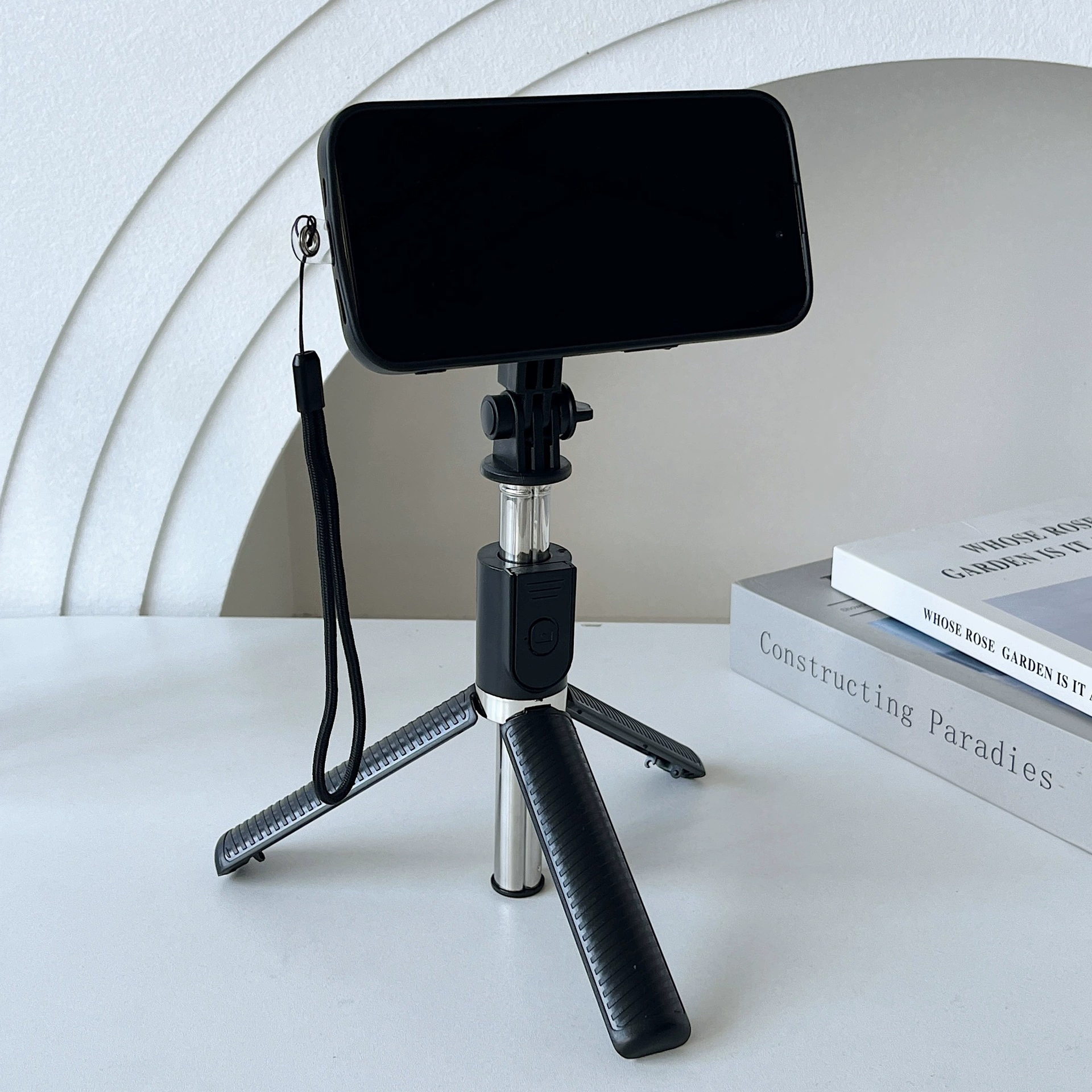 MagSafe Powerful Magnetic Selfie Stick Mobile Tripod Live Bluetooth Remote Control Selfie Stick Foreign Trade