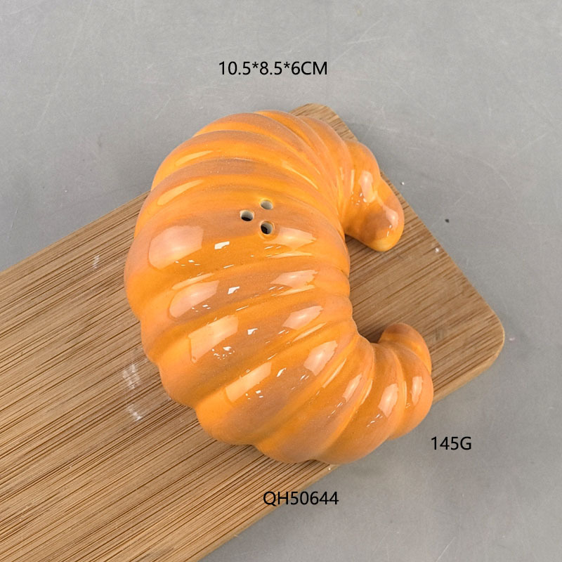 Personalizable creativo encantador cerámico simulado croissants pan picerella artesanía cerámica exquisita de alto valor facial