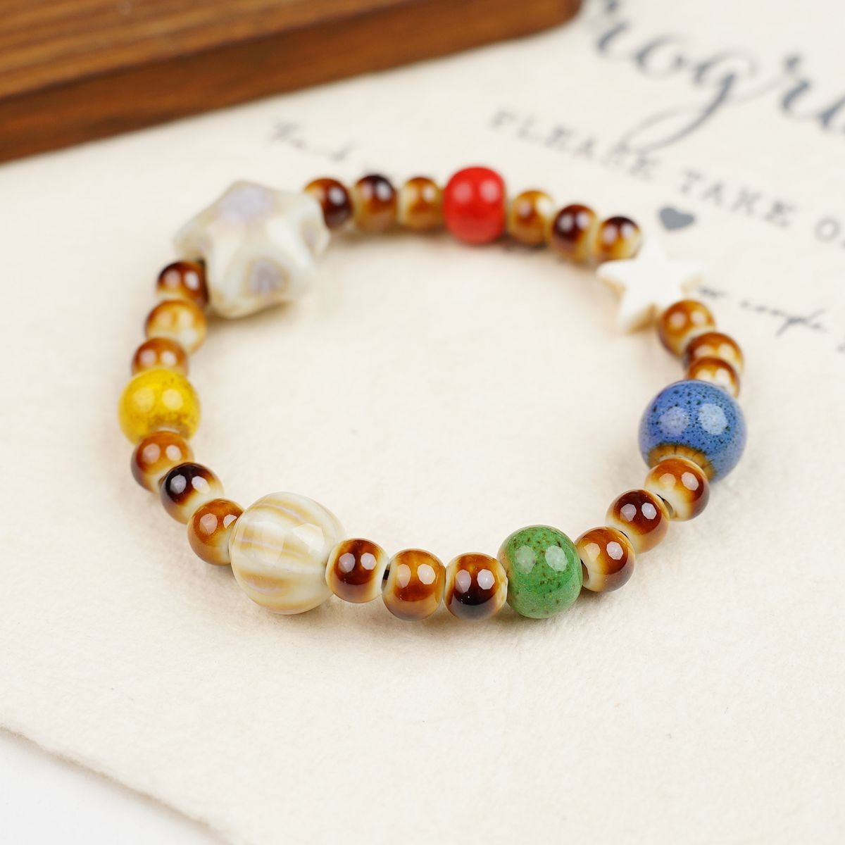 Jingdezhen pulsera de cerámica de verano mujer alta sensación galletas serie de gatos nicho diseño universal pulsera alta sensación
