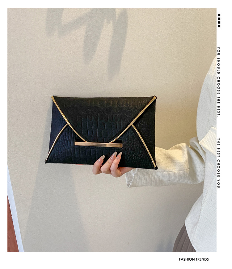 Foreign trade trend new envelope bag 2023 spring contrast color personalized clutch bag fashion simple foreign style women's bag_voghion.com