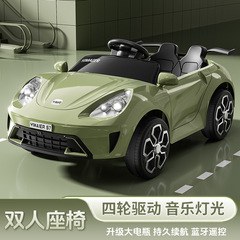 新しい子供の電気自動車の赤ちゃんの4輪のリモコンのおもちゃの車の男の子の女の子は人の電気自動車に乗ることができて子供の車を充電します。