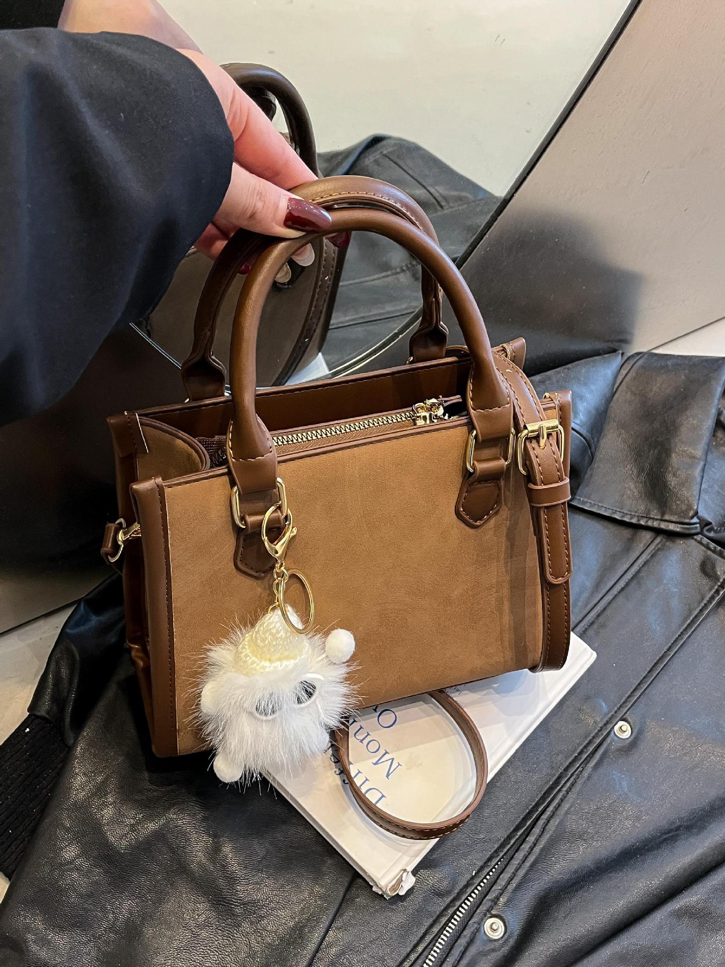 Bolso de mano más vendido transfronterizo para mujeres 2025, nuevo color de contraste, bolso de hombro casual de textura, bolso de moda