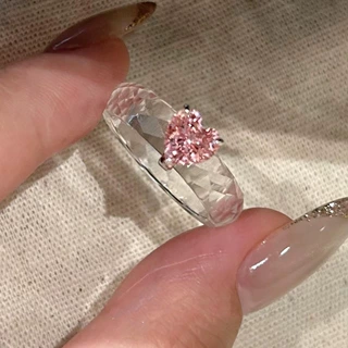 2026新款粉色爱心清透戒指女爆闪精致小众设计爱心戒高颜值指环