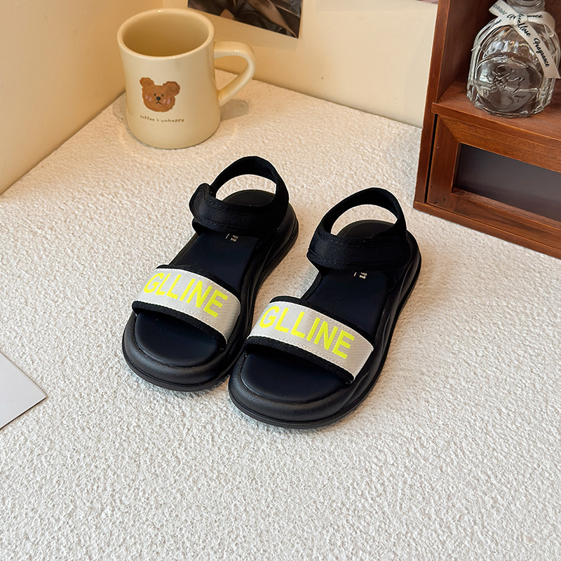 Sandalias para niños 2025 verano nuevo estilo zapatos de suela suave para niñas sandalias para niños grandes zapatos de playa casuales para niñas image 8