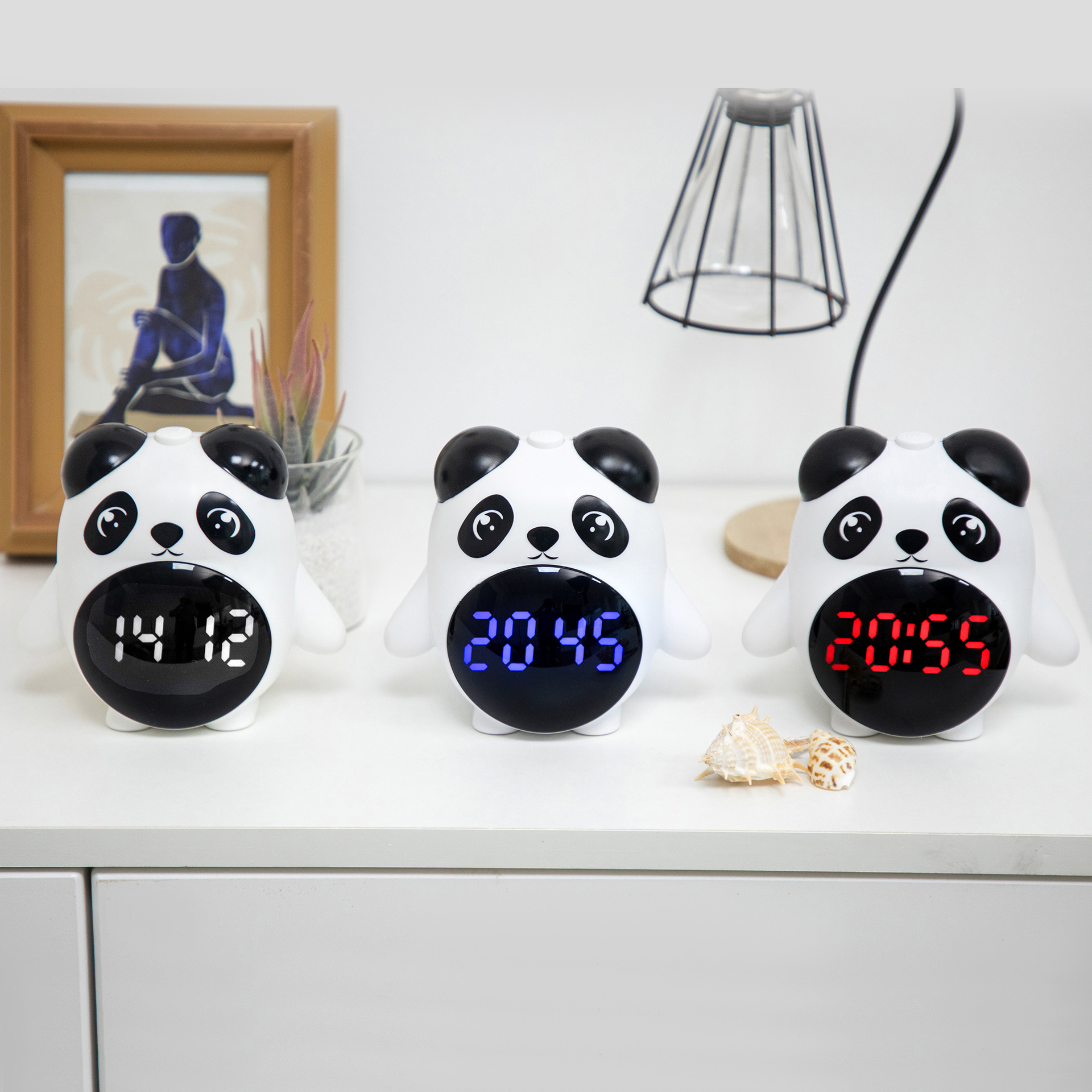 Directo de fábrica de plástico Panda reloj de alarma electrónica de múltiples funciones se puede utilizar como espejo reloj electrónico simple estilo coreano