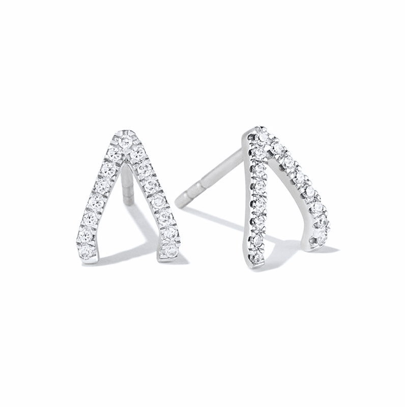 Creative V-shaped Earrings Geometric Inlaid Zircon Earrings display picture 5