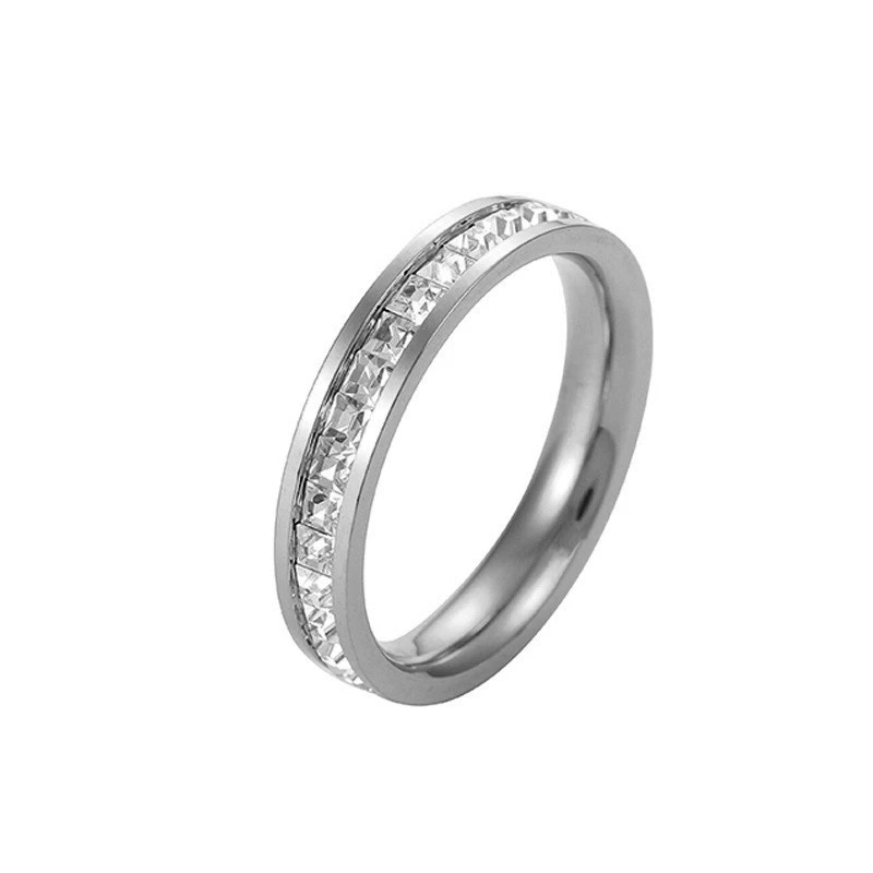 Ring stainless steel, simple elegant design, sizes 5–11, gold & silver options