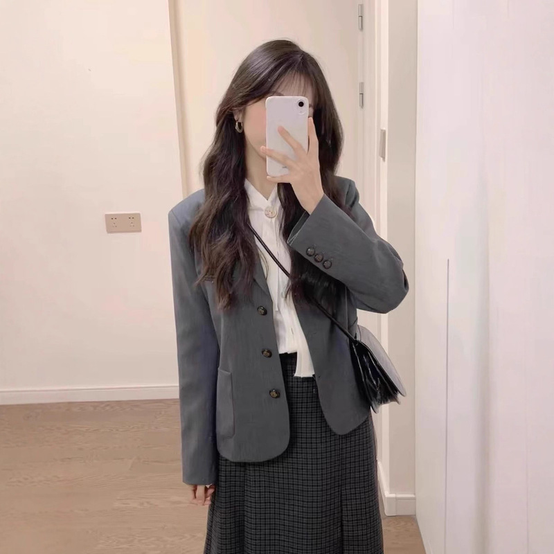 西装外套女2025新款春秋休闲设计感小众今年流行小个子短西服上衣|undefined