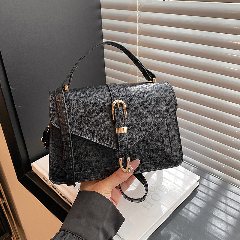 Bolsos de nicho de cercanías, bolsos de mensajero, bolsos de mujer, 2024, nuevo estilo de invierno, estilo occidental, bolso simple de un solo hombro, textura, bolso cuadrado pequeño