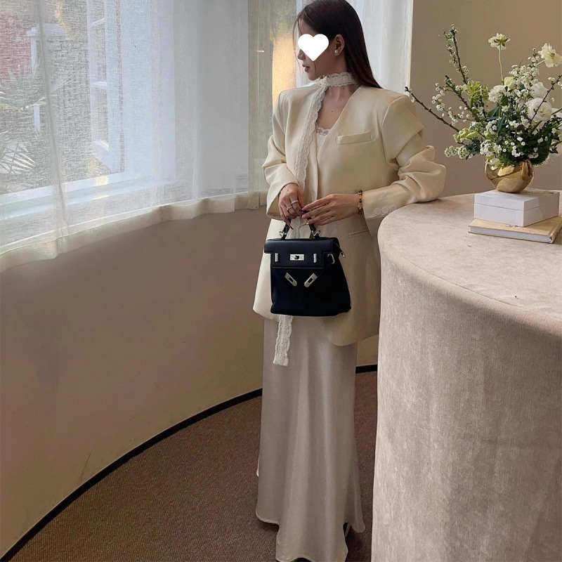 高级感小西装外套女2025春秋季新款小个子名媛设计感半身裙两件套|undefined