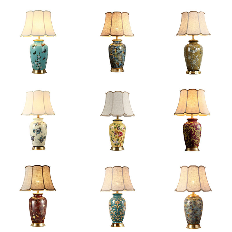 Light luxury classical Chinese bedside table lamp Villa living room sofa decoration retro bedroom bedside lamp ceramic table lamp