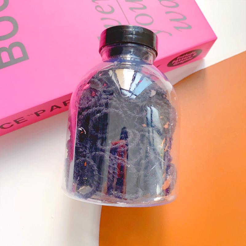 병에 담긴 "200 루트" 블랙