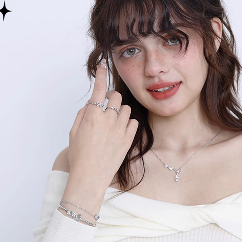 スイートプリンセスの親友リング、蝶結び、個性的なデザイン、シンプルで万能、上品で高級感のある人差し指リング、調節可能|undefined