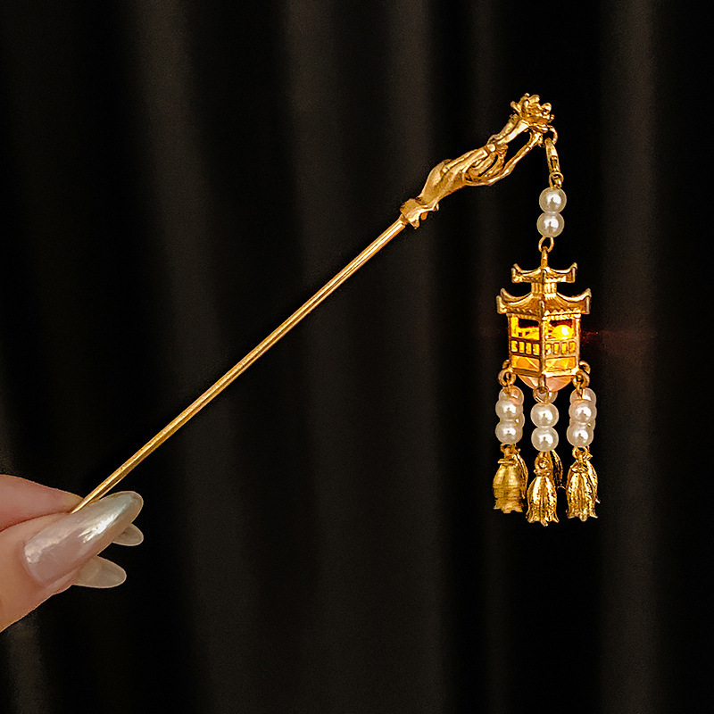 Pasadilla luminosa con pinzas de lámparas, lámpara de útero, pabellón de linternas, lanternas de bordas, adornos de cabello, jardín de viajes del Medio Otoño, pinzas de cabello