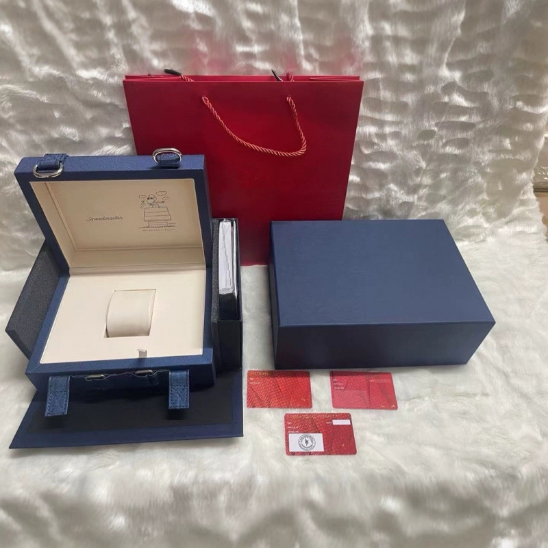 In-Stock Universal Snoopy Denim Watch Box Gift Box Folding Box Universal Gift Box