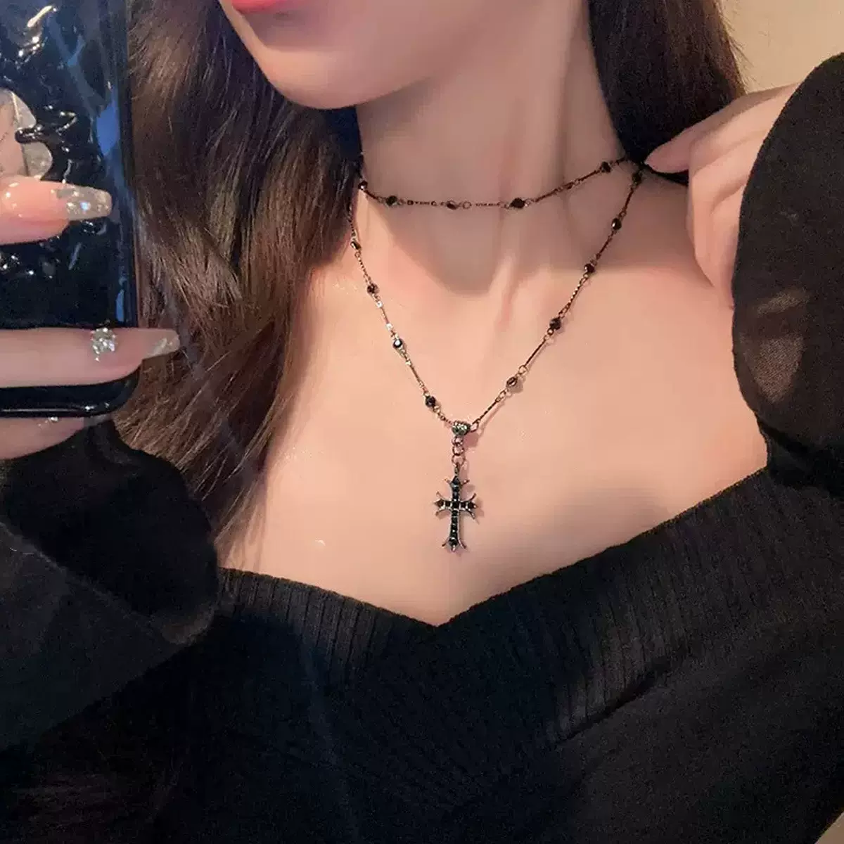 潮酷千禧辣妹风十字架吊坠项链女暗黑朋克颈链复古小众甜酷锁骨链