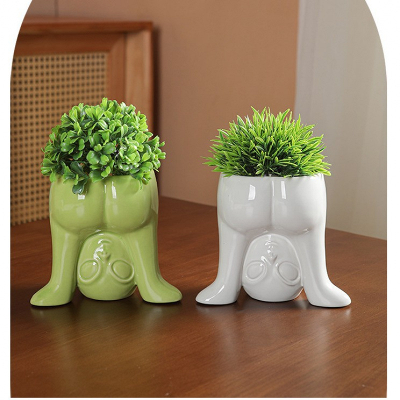 Alien Lying down with Ears Propped Up, Fun and Quirky Creative Desktop Flower Pot, Ceramic Cross-Border Decorative Small Ornament, Handmade Alien Lying down with Ears Propped Up, Fun and Quirky Creative Desktop Flower Pot, Ceramic Cross-Border Decorative Small Ornament, Handmade