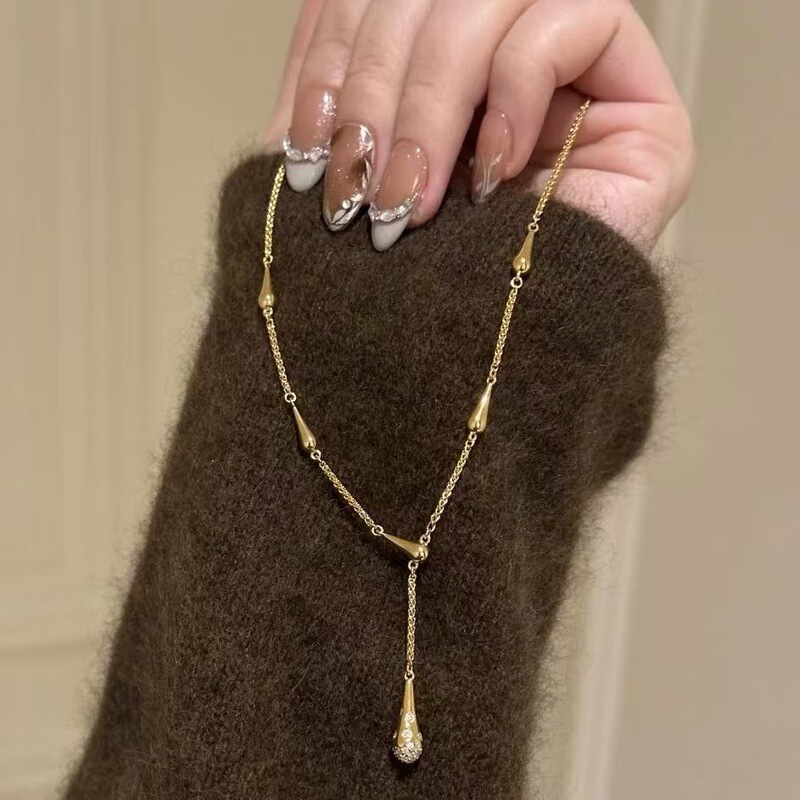 2024 New Popular Second-Hand Small Waist Necklace Super Shiny Exquisite Micro-Paved Zircon Water Drop Pendant Clavicle Chain 2024 New Popular Second-Hand Small Waist Necklace Super Shiny Exquisite Micro-Paved Zircon Water Drop Pendant Clavicle Chain