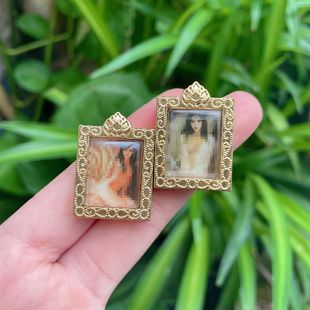 Thai Specialty Handicrafts, Thai Buddha Amulets, Mini Sister Amulets, Can Be Shipped in One Piece, Can Be Wholesaled